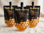 BeeBoy Honey Pouch 340g product photography