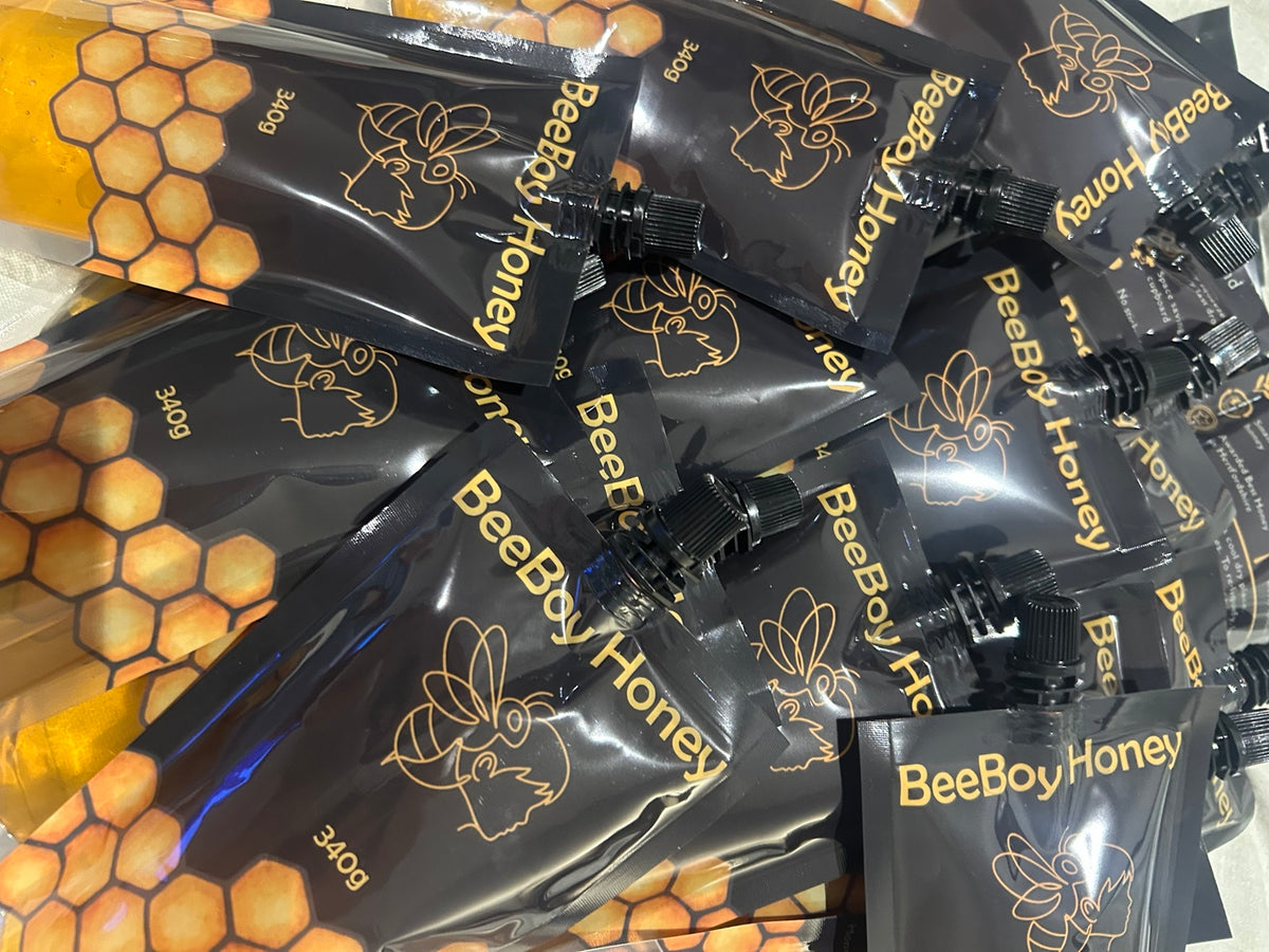 BeeBoy Honey Pouch packaging product photograph